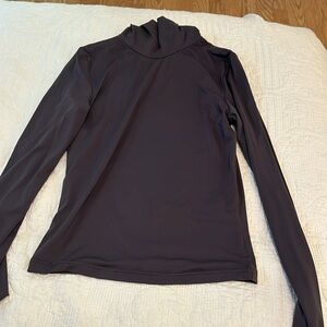 Late gray princess Polly turtle neck